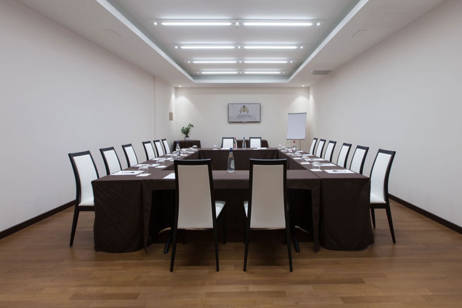 Grand Hotel Salsomaggiore Salsomaggiore Terme Exterior photo A meeting room